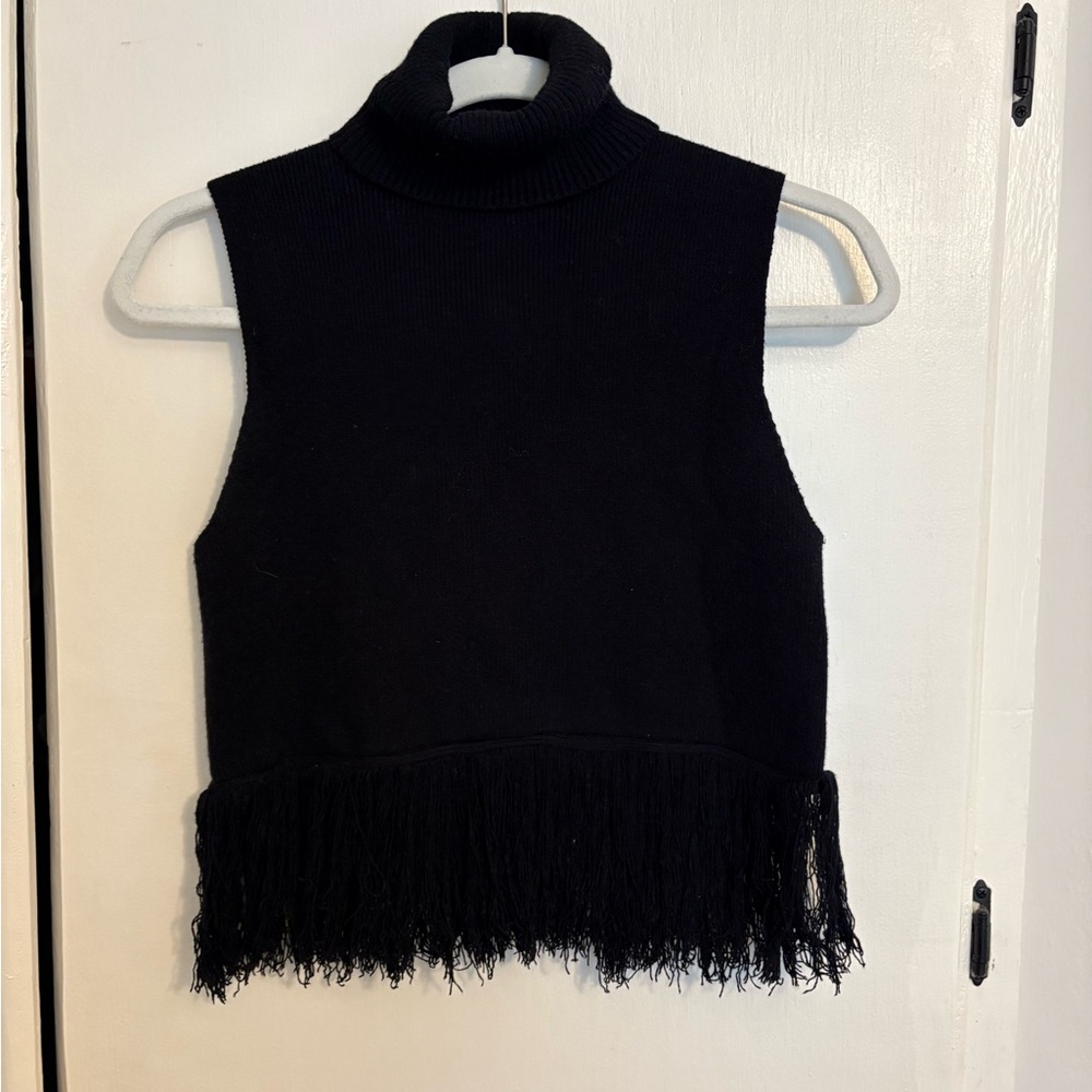 Vestique Black Sleeveless Fringe Sweater Top